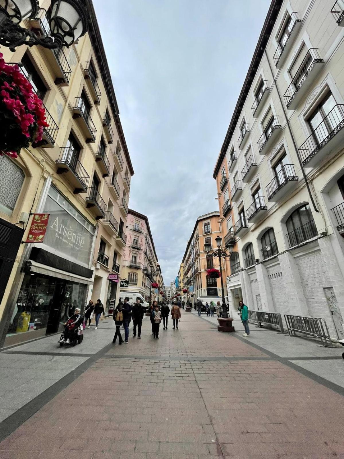 Alfonso I El Batallador Saragossa Exterior foto
